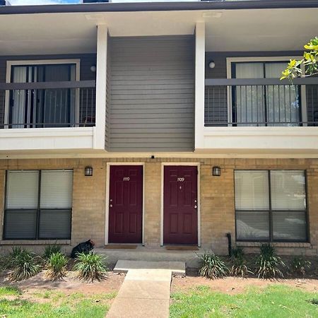 Beautiful 1-Bedroom Townhome With Nice Amenities Houston Esterno foto